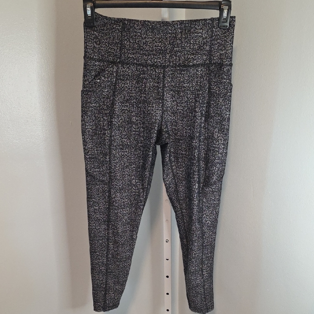 🆕️ Marika Athletic Length Leggings With Side Pockets / Large